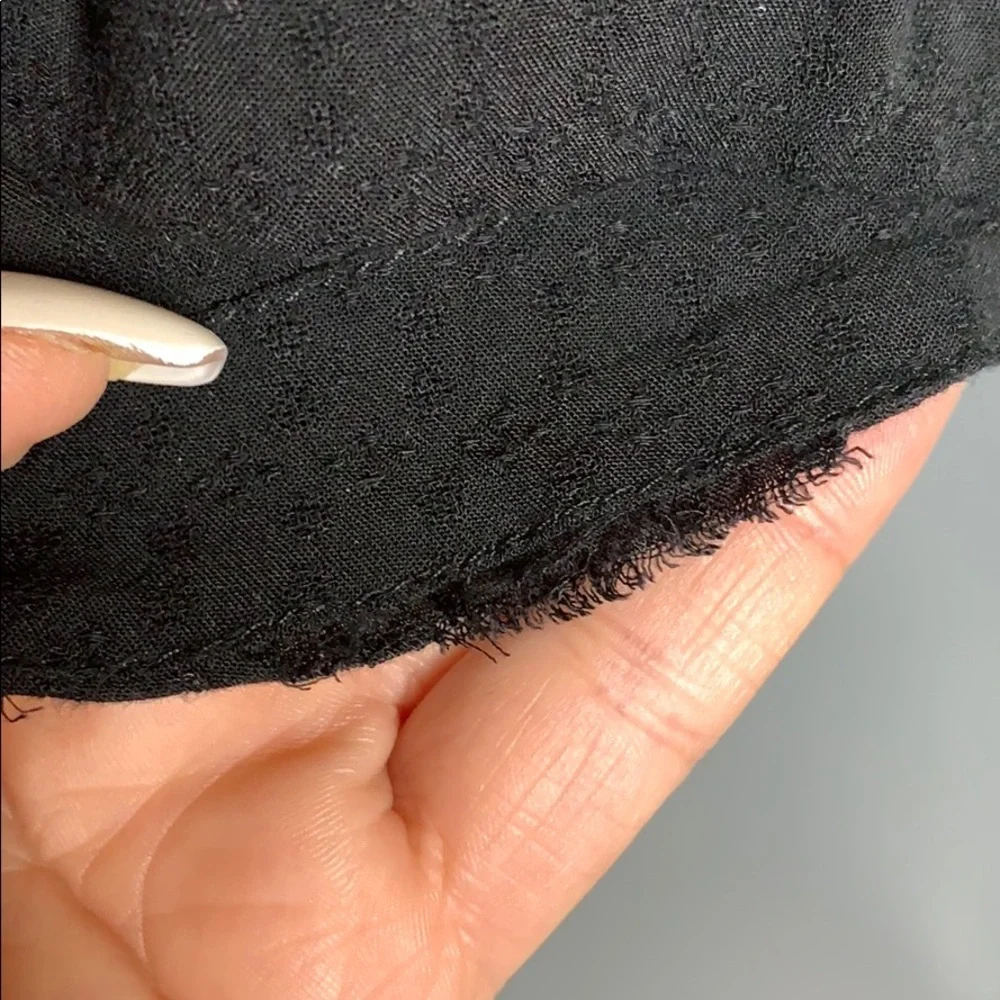 FREE PEOPLE Black 3/4 Sleeve Top‎